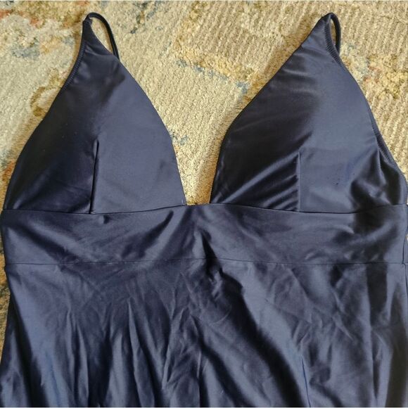 J Crew Navy One Piece Swimsuit, Sz 16, Like New - Picture 3 of 9